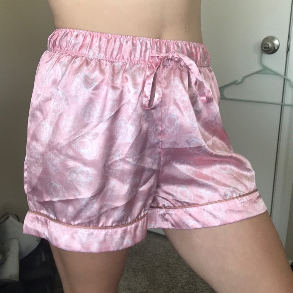Pink floral sleep shorts